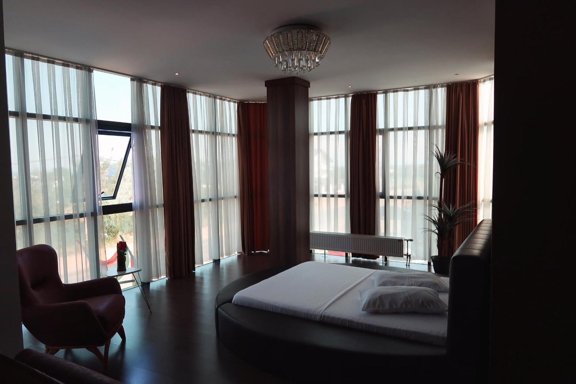 Hotel Antika Печ Екстер'єр фото