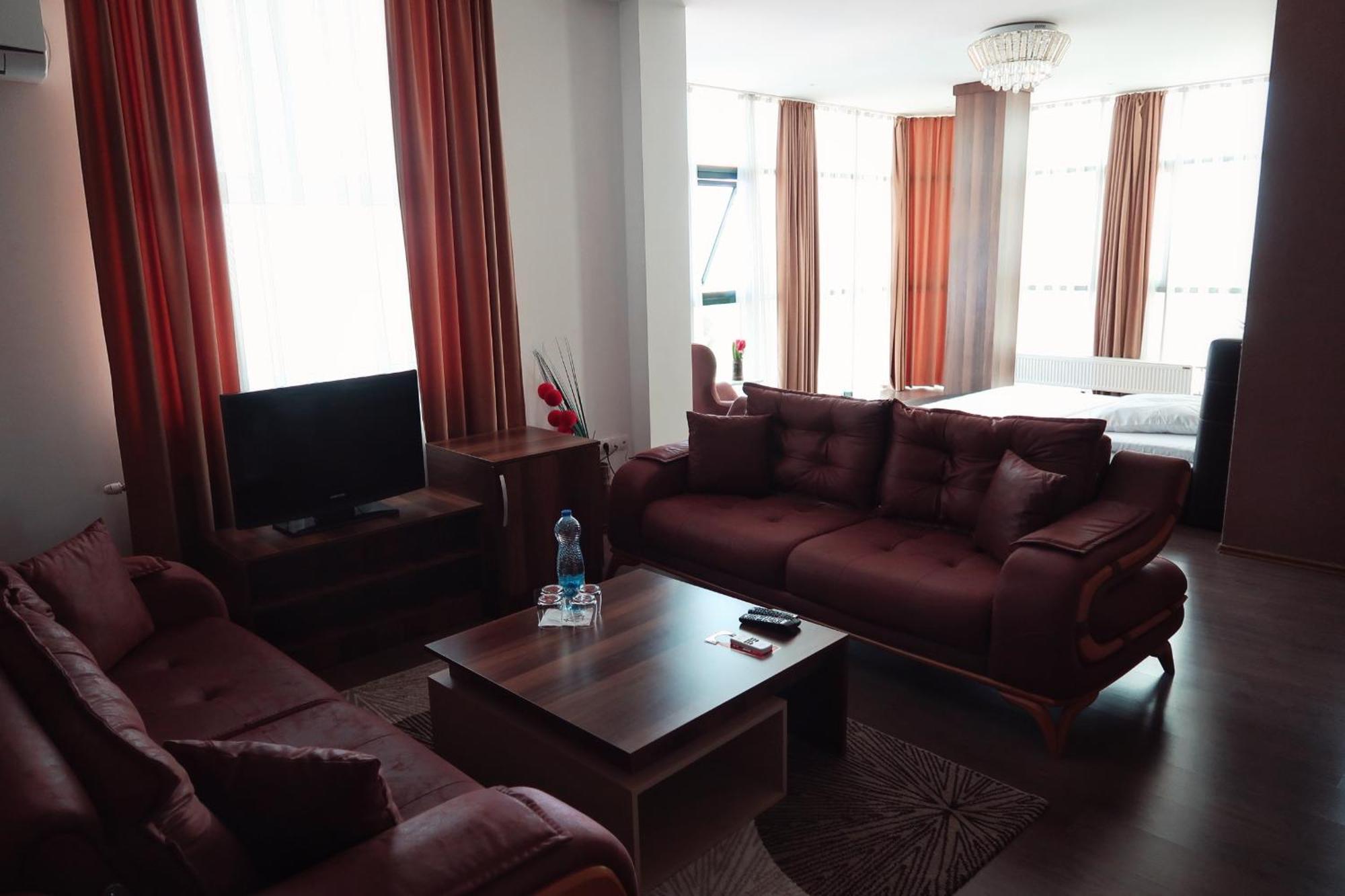 Hotel Antika Печ Екстер'єр фото